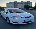 Toyota Auris 2009г. 5 400 $