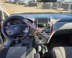 продам Toyota Avensis Verso в пмр  фото 3