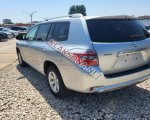 продам Toyota Highlander в пмр  фото 4