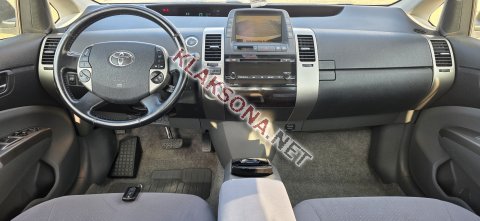 продам Toyota Priusв пмр  фото 6