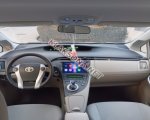 продам Toyota Prius в пмр  фото 5