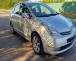 продам Toyota Prius в пмр  фото 6