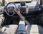 продам Toyota Prius в пмр  фото 5