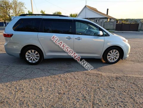 продам Toyota Siennaв пмр  фото 5