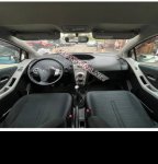 продам Toyota Yaris в пмр  фото 3