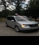 Volkswagen Touran 2005г. 4 600 $