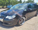Volkswagen Touran 2008г. договорная