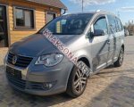Volkswagen Touran 2008г. договорная