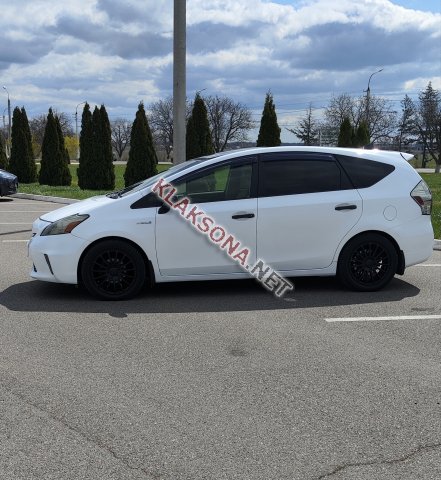 продам Toyota Prius Vв пмр  фото 4