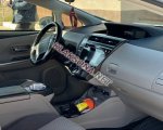 продам Toyota Prius V в пмр  фото 2