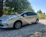 продам Toyota Prius V в пмр  фото 3