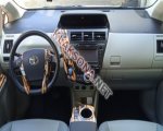 продам Toyota Prius V в пмр  фото 2