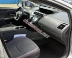 продам Toyota Prius V в пмр  фото 3