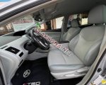 продам Toyota Prius V в пмр  фото 3