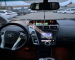 продам Toyota Prius V в пмр  фото 2