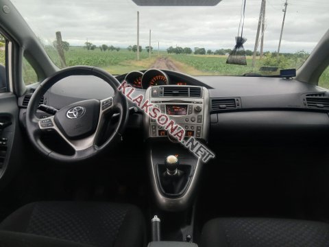 продам Toyota Versoв пмр  фото 4
