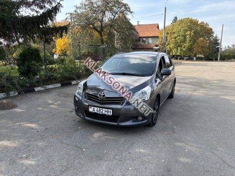 продам Toyota Versoв пмр  фото 5