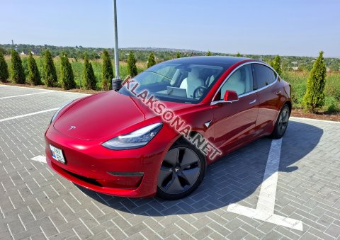 продам Tesla Model 3в пмр  фото 4