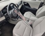 продам Kia Niro в пмр  фото 4
