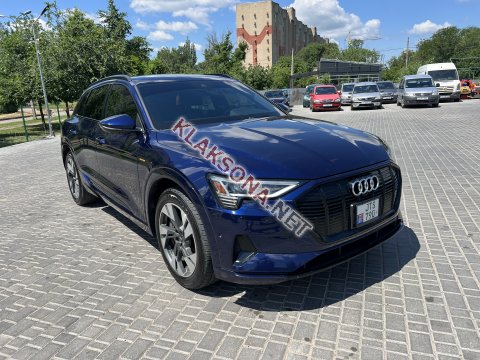 продам Audi Quattroв пмр  фото 4